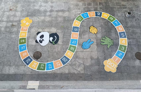 怒江地面游戏彩绘